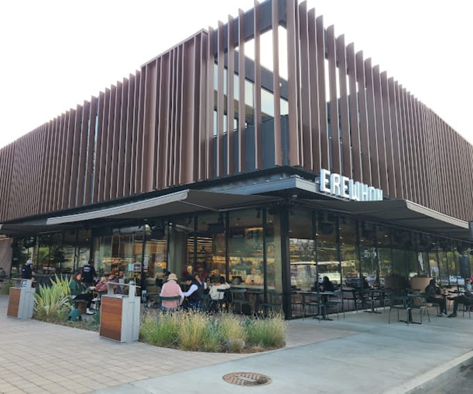 Erewhon Studio City