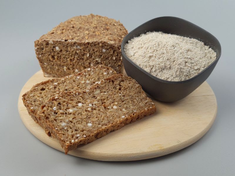 Organic sprouted bread baking mix